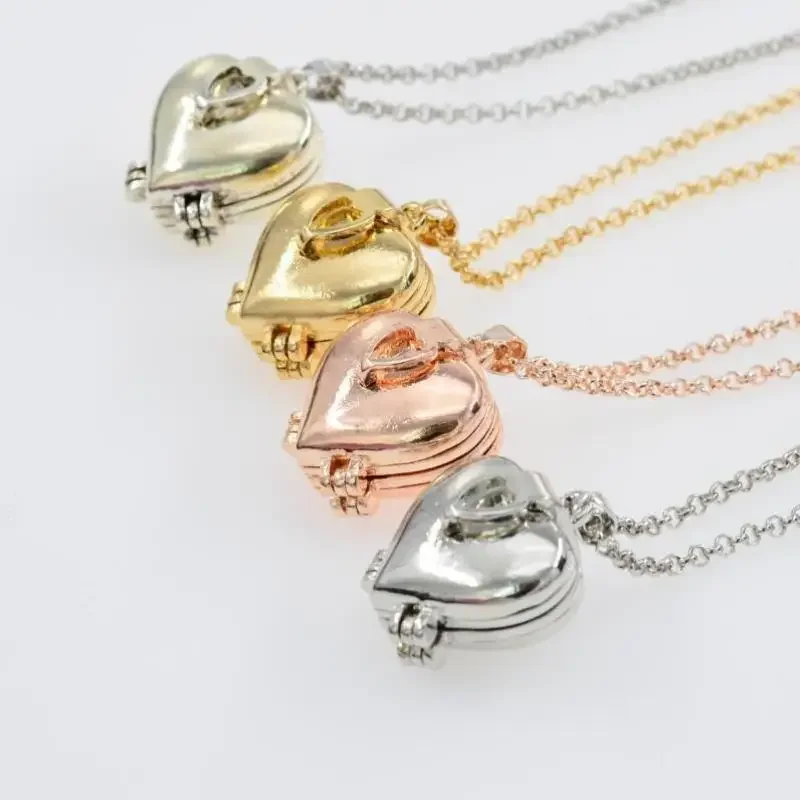 Collier Vintage pliant multico - Heart Locket Necklace Photo avis et prix